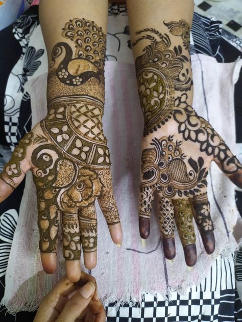 Design Mehndi, Mehndi Designs Bridal Hands, Beautiful Mehndi, Mehndi Art Designs, Mehndi Designs Book, Mehndi Art, Mehndi Designs For Hands, Mehendi Designs, Mehndi Designs