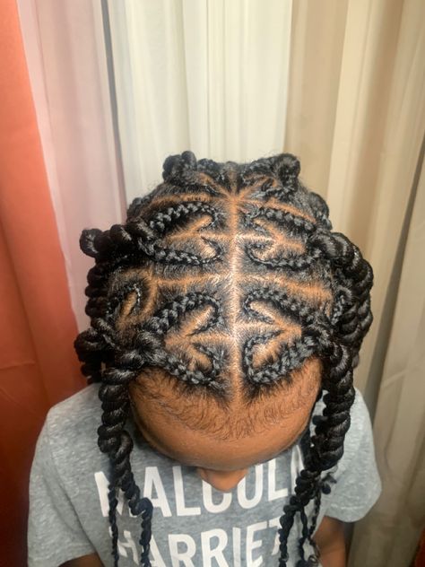 Hearts braids into two strand twist Two Strand Twist Men With Beads, How To Do A Braid With 4 Strands, Hearts Braids, Heart Cornrows Men, Two Strand Twist With Heart, Cornrows With Heart Men, Heart Braid, Two Strand Twist, Quick Braided Hairstyles