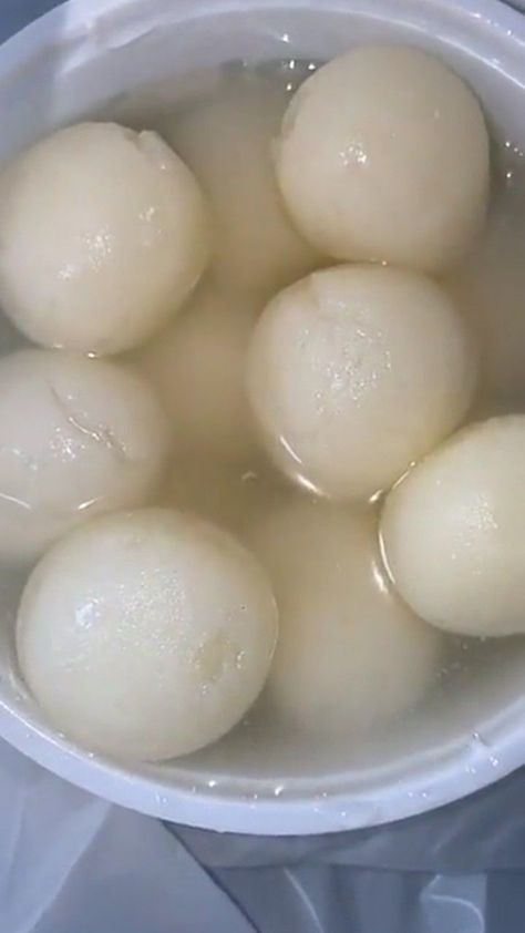 Mithaii Sweet Snap, Snap Streaks, Sweet Dumplings, Eating Food Funny, Food Captions, Foodie Instagram, Desi Food, Delicacy Food, Food Drink Photography