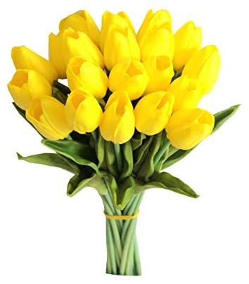 Mandy's 20pcs Yellow Artificial Latex Tulips for Party Home Wedding Decoration : Amazon.ca: Home Tulpen Arrangements, Picnic Essentials, Tulip Bouquet, Home Wedding Decorations, Bouquet Arrangements, Yellow Tulips, Mors Dag, Tulips Flowers, Fake Flowers