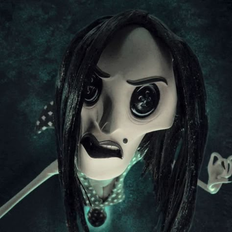 Coraline Widget Icons, Horror Icons Aesthetic, Coraline The Other Mother, The Other Mother Coraline, Coraline Widget, Caroline Movie, Coraline Icons, Coraline Other Mother, Other Mother Coraline