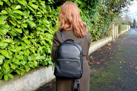 Knomo London Mini Backpack Review @knomo Knomo Backpack, Backpack Outfit, Backpack Reviews, Cross Body Bags, In The Bag, The Bag, Mini Backpack, At School, Blog Photography