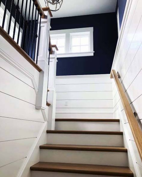 Shiplap On Staircase Wall, Shiplap On Stair Wall, Accent Staircase, Shiplap Staircase Wall, Shiplap Stairwell, Shiplap Staircase, Stairwell Wall Ideas, Shiplap Diy, Stairs Remodel