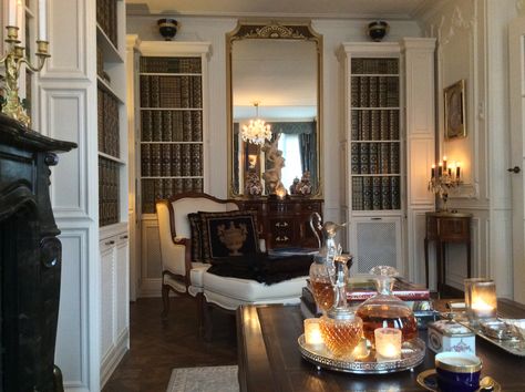 La House Interior, Old Money Office, London Apartment, Dream Apartment, Dream House Interior, Dream House Decor, Home N Decor, Turin, House Inspo