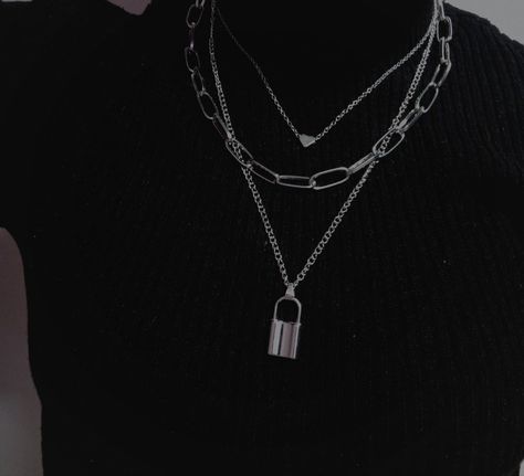 Gothic necklacechain necklacelock necklacegrungegoth Aesthetic Assecories Grunge, Grunge Chains Necklace, Grunge Accessories Necklaces, Chain Lock Necklace, Layered Necklaces Silver Edgy, Silver Lock Necklace, Tomboy Accessories Necklace, Goth Chain Necklace, Silver Necklace Aesthetic Grunge