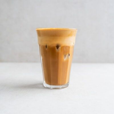 Greek Frappé (Whipped Iced Coffee) - Hermann – Naturally Vegan Recipes Make Your Own Kombucha, Frappe Coffee, Coffee Foam, Golden Coffee, Europe Food, Greek Coffee, Turmeric Shots, Frappe Recipe, Whipped Coffee