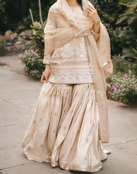 Sheraraah Dress, Beige Party Outfit, Nikkah Dresses For Bride, Beige Gharara, Pakistani Gharara Designs, Golden Gharara, White Nikkah Dress, Nikah Dresses, Gharara Designs