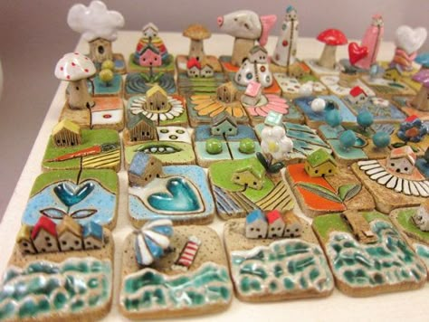 Miniature Pottery, Kids Clay, Pottery Houses, Ceramic Wall Decor, Kids Pottery, Clay Houses, Tanah Liat, Slab Pottery, Pottery Crafts