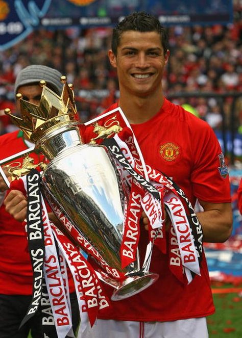 Ronaldo Manchester United, Cristiano Ronaldo Young, Ronaldo Manchester, Cr7 Vs Messi, Cristiano Jr, Cr7 Wallpapers, Ronaldo Pictures, Cristiano Ronaldo Manchester, C Ronaldo