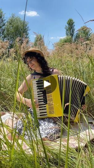 Accordion Music, Edith Piaf, To Play, Musician, The Outsiders, Music