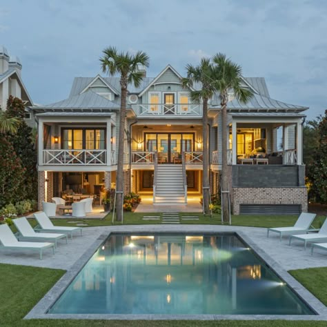 Beach House Exterior With Pool, Luxury Beach House Exterior, Beach House Ideas Exterior, Dream Beach Houses Luxury, Island House Exterior, Beach House Exteriors, Herlong Architects, Coastal Beach House Exterior, Beach House Mansion