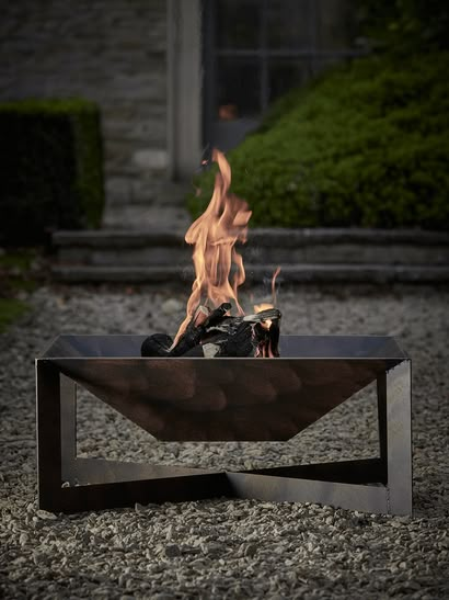 Fire Pit Size, Fire Pit Bbq, Metal Fire Pit, Steel Fire Pit, Fire Pit Designs, Bbq Pit, Fire Bowls, Fire Pit Backyard, Firepit