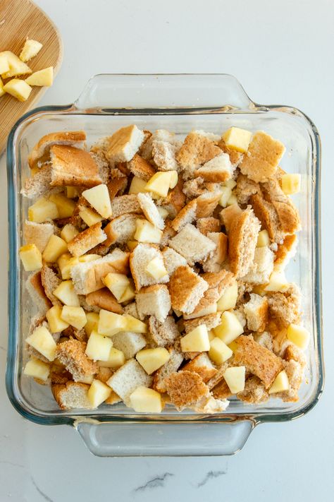 Apple Cinnamon French Toast Casserole - Tidbits by Taylor Apple Cinnamon Breakfast Casserole, Apple Fritter French Toast Casserole, Baked Apple French Toast Casserole, French Toast Casserole With Apples, Apple French Toast Bake Overnight, Cinnamon Apple French Toast Bake, Apple Cinnamon French Toast Casserole, Thanksgiving Breakfast Ideas For Kids, Baked Apple French Toast