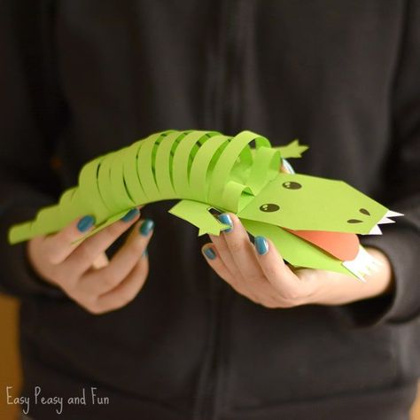 Paper Crocodile, Crocodile Craft, Whale Crafts, Paper Fruit, Fruit Crafts, Fun Summer Crafts, Paper Bag Puppets, Animal Crafts For Kids, Family Crafts