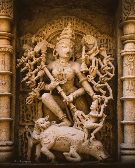 Mahishasura Mardini, Apartments Interior, Aadi Shakti, Antique Sculpture, Lord Shiva Family, Indian Sculpture, Visit India, Ganesha Painting, Indian Temple