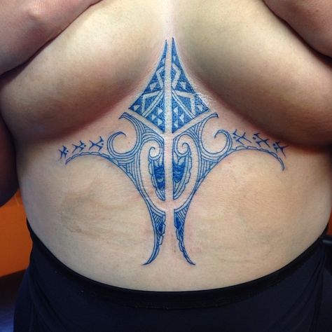 Blue Tamoko Sternum Tattoo | Tattoo Ideas and Inspiration | gtoinative Maori Tattoo Designs, Maori Designs, Samoan Tattoo, Bicep Tattoo, Tattoo Ideas For Men, Sternum Tattoo, Maori Tattoo, Celebrity Tattoos, Tattoo Tattoo