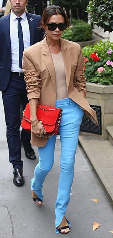 How To Style Light Blue Pants, Outfits With Light Blue Pants, What To Wear With Light Blue Pants, Colors That Go With Light Blue Outfits, Light Blue Trouser Outfit Women, Light Blue Pants Outfit Work, Light Blue Outfits For Women, Light Blue Suit Women Outfit, Powder Blue Pants Outfit