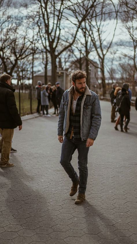 Viking Men Aesthetic, Men Outfits Country, Carhartt Outfit Men Street Styles, Rugged Fashion Men, Mens Fashion Casual Outfits Classy, Workwear Street Style, Carhartt Outfit Men, Rugged Men Style, Rustic Mens Fashion