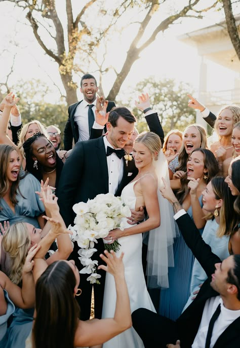 Huge Wedding Party Photos, Big Wedding Parties, Huge Wedding Party, Black Tux Bridal Party, Non Traditional Wedding Party Photos, Classic Wedding Bridal Party, Black Suit Wedding Party, Cute Wedding Party Pictures, Big Bridal Party Photos Group Shots