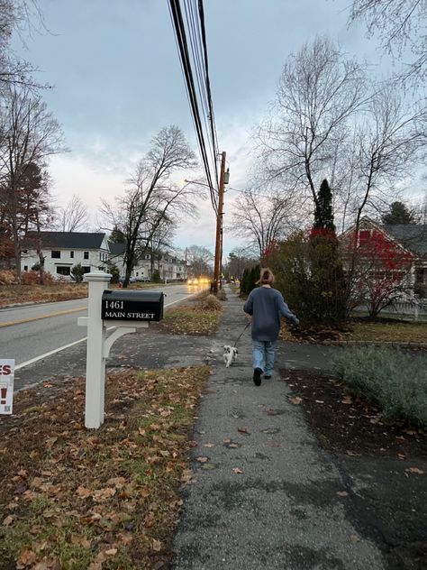 Uk Suburbs Aesthetic, Suburban City Aesthetic, Rural New York, American Suburbs Aesthetic, Beautiful Suburbs, Suburb Aesthetic, New York Suburbs, Midwest Core, Usa Aesthetic