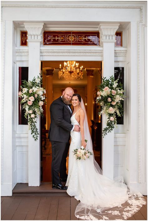 Riverwood Mansion Wedding, Dc Couples, Sparkler Send Off, Tent Reception, Black Tux, White Florals, Mansion Wedding, Nashville Wedding, Inspo Board