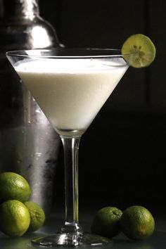 Cocktails With Malibu Rum, Best Rum Cocktails, Lime Martini, Key Lime Pie Martini, Key Lime Martini, Bar Maid, Malibu Rum Drinks, Key Lime Rum Cream, Rum Cream