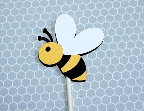 Bee Cupcake Toppers, Bride To Bee, Diy Embroidery Shirt, Bee Cupcakes, Sunday School Decorations, Diy Popsicle Stick Crafts, Bee Wedding, Bee Birthday Party, Diy Popsicle