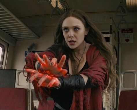 Avengers Age of Ultron Wanda Emo Wanda, Lady Loki, Marvel Show, Elizabeth Olsen Scarlet Witch, Scarlet Witch Marvel, Marvel Photo, Scarlett Witch, Avengers Age, Wanda And Vision