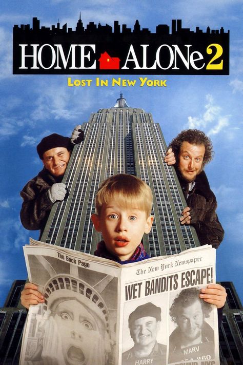 Kevin Home Alone, Popular Christmas Movies, Watch Home Alone, Home Alone 2, New York Movie, Home Alone Movie, Chris Columbus, Xmas Movies, Best Christmas Movies