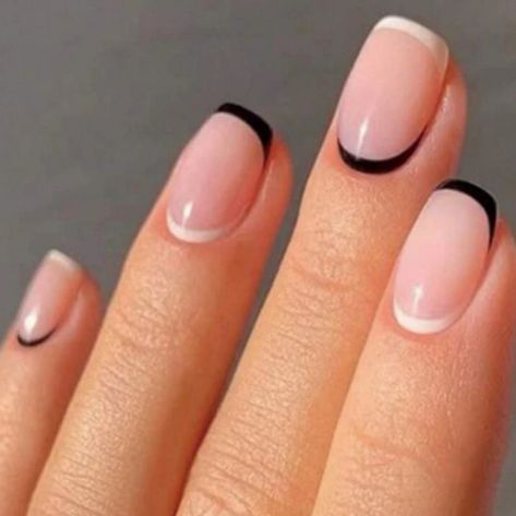 Very Cute Fake Nails, Great For So Many Occassions! Black & White Short Square French Tip Nails. Material Abs