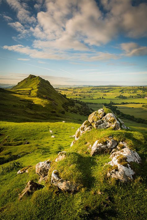 Chrome Hill, Peak District, England by Dave Fieldhouse Peak District England, Iphone Paper, Study Images, British Landscape, Landscape Reference, British Countryside, Yorkshire Dales, Peak District, Landscape Scenery