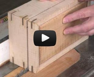 Wooden Box Jewelry, Diy Small Wooden Boxes, How To Make A Wooden Box Diy, Diy Wooden Box With Lid, Wood Boxes Diy, Wood Box Ideas, Diy Wood Chest, Wooden Box Plans, Small Wooden Projects