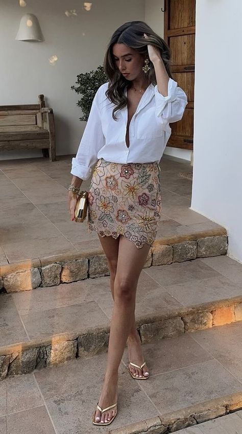 Drinks Outfit, Dubai Evening, European Outfits, Drinks Outfits, Holiday Outfit Inspiration, Miami Outfits, European Summer Outfits, Evening Outfits, Global Fashion