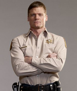 Bailey Chase  longmire.... Longmire Cast, Bailey Chase, Walt Longmire, Longmire Tv Series, Elmore Leonard, Country Men, Men In Uniform, Country Boys, May 27