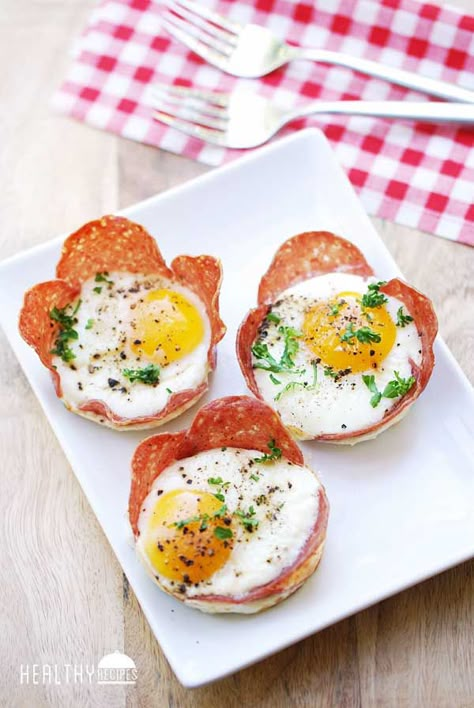 Salami Breakfast Cups Salami Recipes, Egg Cups Breakfast, Healthy Low Carb, Food Puns, Breakfast Cups, Healthy Food Blogs, Paleo Breakfast, Low Carb Breakfast, Pretty Flower