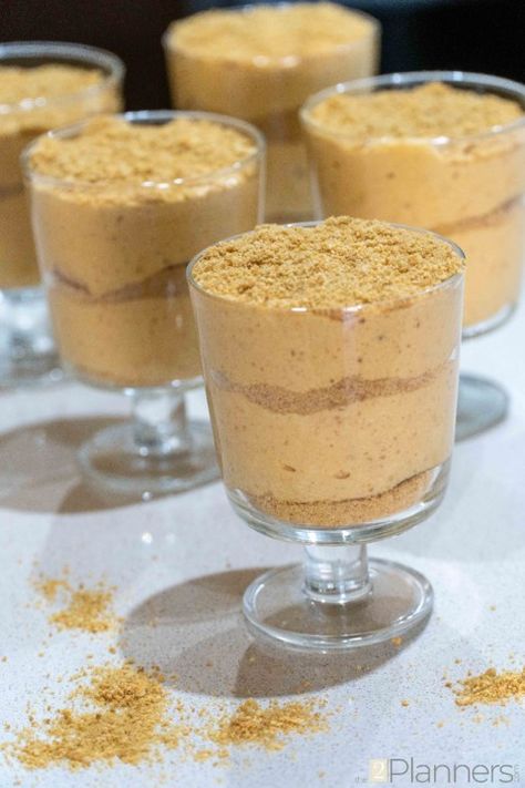 White Pudding Recipe, Portuguese Dessert Recipes, Brulee Recipe, Portuguese Desserts, Parfait Desserts, Rich Desserts, Decadent Cakes, Pudding Recipe, Portuguese Recipes