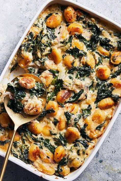 This creamy swiss chard gratin recipe incorporates crispy gnocchi to create the ultimate fall recipe meets comfort food. Whether you’re looking to eat this pasta recipe for a cozy fall dinner or pack it for lunch the next day, it’s a great choice for a comfort food recipe.#pastarecipes #gnocchirecipes #italianrecipes #swisschardrecipes #gratinrecipes Cooked Swiss Chard Recipes, Swiss Chard Gnocchi, Swiss Chard Lasagna Recipe, Swiss Chard And Pasta Recipes, Cozy Healthy Fall Meals, Creamed Swiss Chard, Swiss Chard Recipes Pasta, Swiss Chard Gratin, Healthy Comfort Dinner