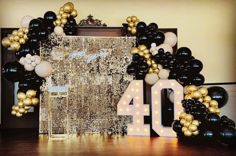 KAIDY BALLOONS on Instagram: “🖤✨💫🖤 Birthday setup! Thank you so much @alyssakayevents 💛💛 . . @markeyevents.decor @divinedisplays @persian_palace1 @shooka_studio_ .…” 40th Bday Backdrop Ideas, 40th Birthday Photo Backdrop, Birthday Setup Ideas, 50th Birthday Party Centerpieces, Birthday Setup, 50th Birthday Balloons, 40 Balloons, Balloons Galore, 70th Birthday Decorations