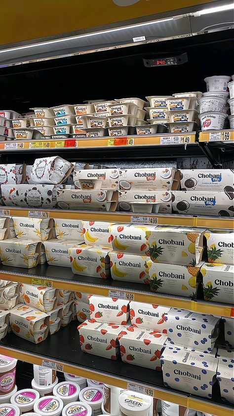 Chobani Flips Aesthetic, Chobani Flip Aesthetic, Chobani Yogurt Aesthetic, Chobani Aesthetic, Yogurt Aestethic, Yogurt Aesthetics, Chobani Yogurt Recipes, Chobani Yogurt Flips, Chobani Flips