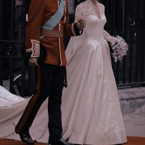 Princess Of England Aesthetic, England Royalty Aesthetic, Royal Marriage Aesthetic, British Royalty Aesthetic, Royal Life Aesthetic, Prince And Princess Aesthetic, British Royal Family Aesthetic, Royal Couple Aesthetic, Modern Royal Aesthetic