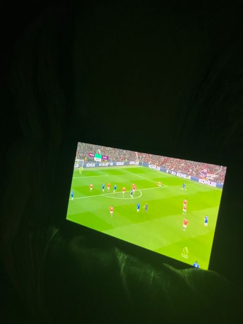 Watching Football Aesthetic, Manchester United 2022, Football Lifestyle, Watching Soccer, Football Aesthetic, Watching Football, Dream Live, Manchester United Football, Watch Football