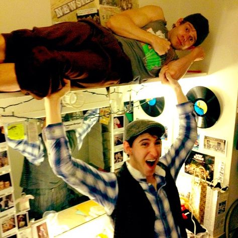 08.04.12 Newsies Photo by keenanblogger #sip featuring andrew keenan-bolger and ben fankhauser Ben Fankhauser, Newsies Live, Jack Kelly, Paper Boy, Theatre Nerds, Theatre Life, Broadway Theatre, Dear Evan Hansen, Music Theater