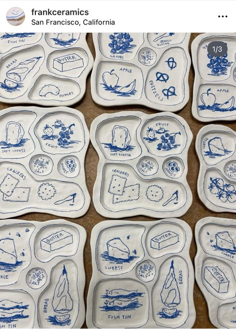 Blue And White Dishes, Tanah Liat, Pottery Painting Designs, Oyster Plates, White Dishes, Pottery Crafts, Ceramics Pottery Art, Clay Art Projects, Ceramics Ideas Pottery