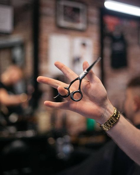 Barber Photoshoot | Based Bridgend, Wales | Male/Man @Christianstonesc Instagram Barber Photoshoot Ideas, Barber Photoshoot, Bridgend Wales, Barber Shop Pictures, Photoshoot Ideas Studio, Hair Salon Pictures, Barber Tattoo, Shop Pictures, Shaved Hair Cuts