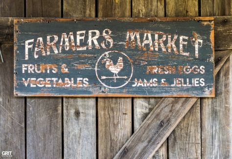 Sign Painting Lettering, Farmers Market Sign, Market Sign, Ghost Signs, Cottage Signs, Antique Signs, Old Signs, Wood Pallet Projects, Painted Letters