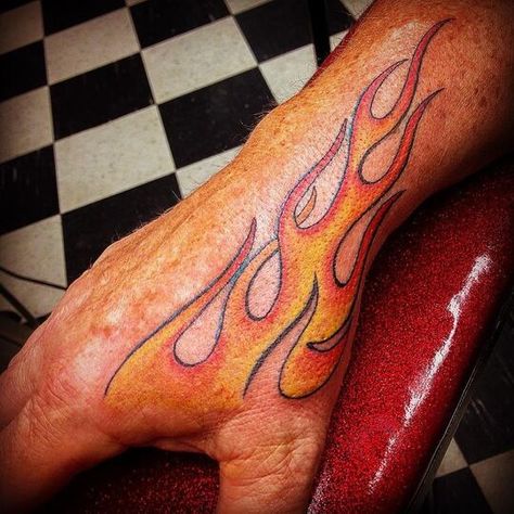 Fuego Tattoo, Tattoo Journal, Flame Tattoo, Phönix Tattoo, Biker Tattoos, Elements Tattoo, Flame Tattoos, Tattoo Color, Fire Tattoo