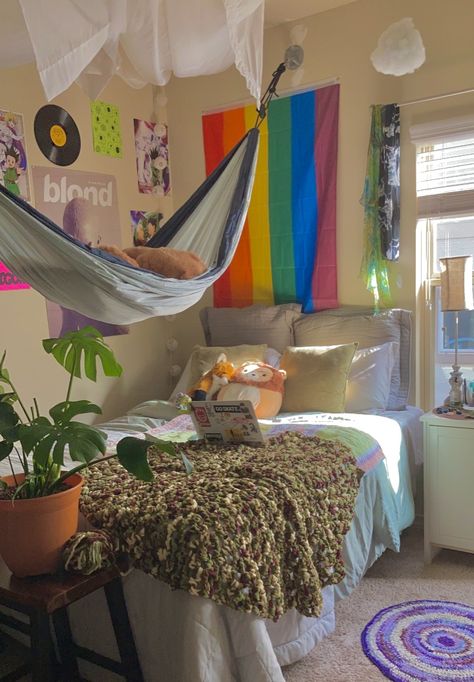 Beds On Floors Ideas, Bed Setup Aesthetic, Bedroom Inspo Aesthetic Colorful, Pride Room Ideas, Pride Flag In Room Aesthetic, Gay Apartment Decor, Hammock Above Bed, Lesbian Room Decor, Lesbian Bedroom Ideas