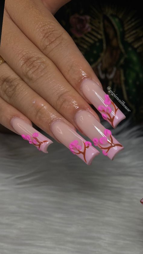 Blossom Tree Nails, Tree Acrylic Nails, Bloom Nails, Blossom Nails, Tree Nail Art, Cherry Blossom Nails, Tree Nails, Sakura Tree, Long Acrylic