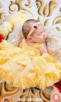 Disney Princess Babies, Newborn Gown, Baby Images, Foto Baby, Dream Baby, Newborn Baby Photography, Baby Princess