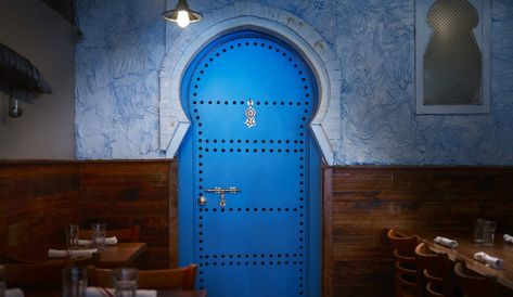 20 Hidden Bars In NYC With Secret Entrances - Secretnyc Hidden Bars, Underground Bar, Speakeasy Bar, Alphabet City, Hidden Bar, Nyc Bars, Custom Cocktails, Bourbon Cocktails, Tourist Trap